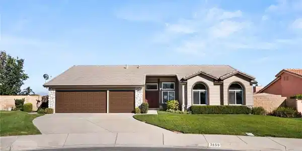 3859 Dove Tree Avenue