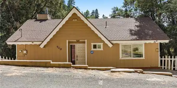 710 Arbula Drive