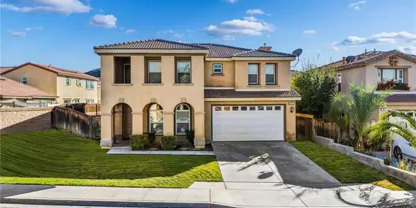 812 Salinger Place
