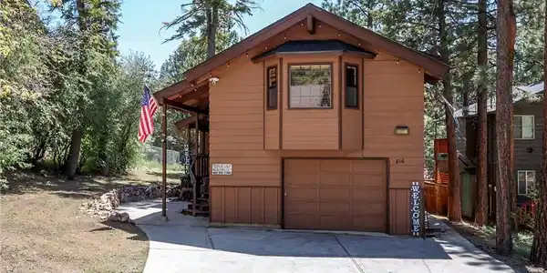 816 Tehama