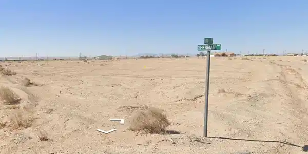 2004 Burr Avenue