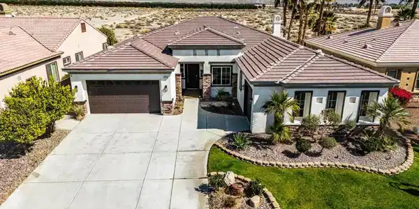 43876 Salpare Way