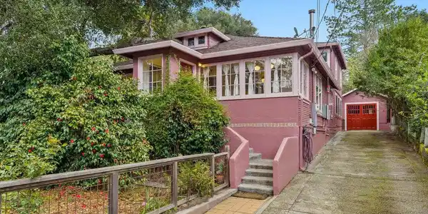 9710 Live Oak Avenue
