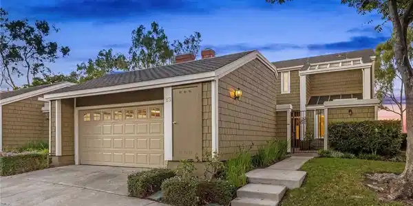 26 Canyon Ridge