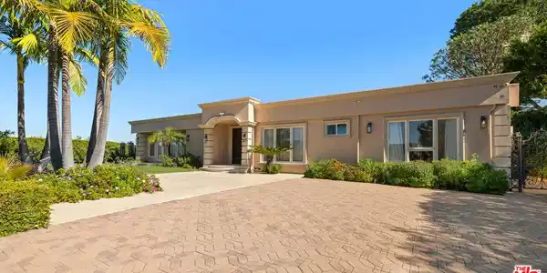 435 Walker Drive