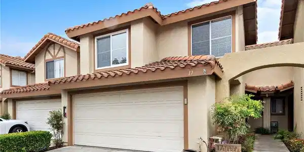 17 Vista Sierra