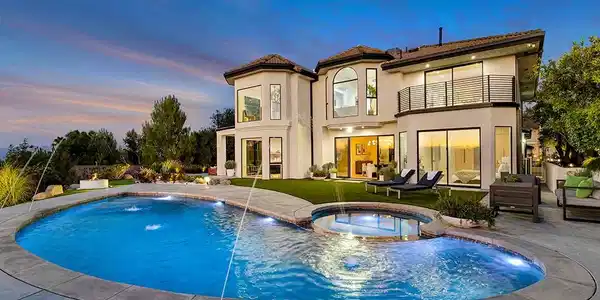 4015 Clarinda Drive