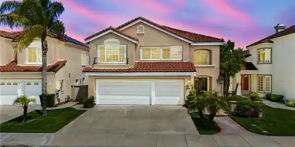 45422 Camino Monzon