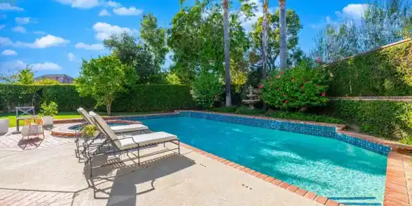 5825 Green Meadow Drive
