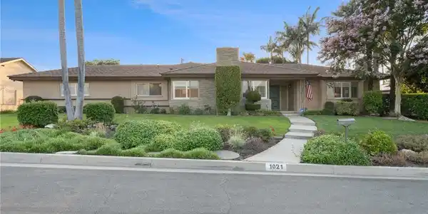 1021 S Dancove Drive