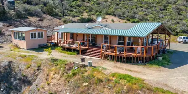 17997 Del Puerto Canyon Road