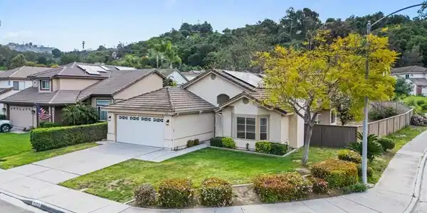 1123 Rocky Point Way