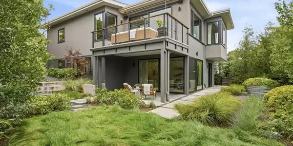 69 Hilltop Drive
