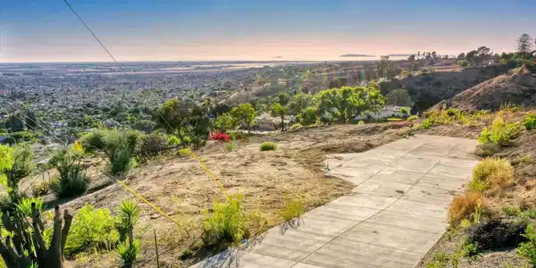 67 Santa Cruz Way