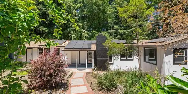 20476 Santa Cruz Highway