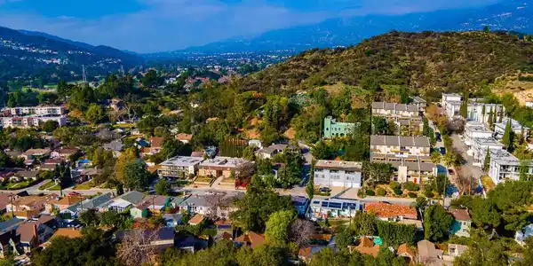 4 Vista Del Verde Drive