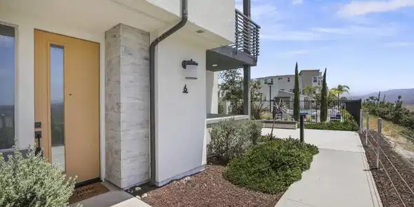 1891 Cosmopolitan Lane