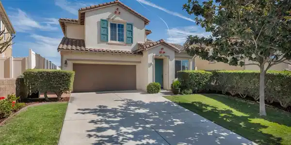 887 Coronado Circle