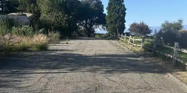High Mountain Ln