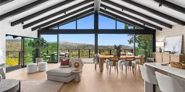 12542 Vista Panorama