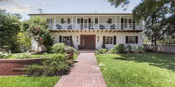 515 N Vista Bonita Avenue