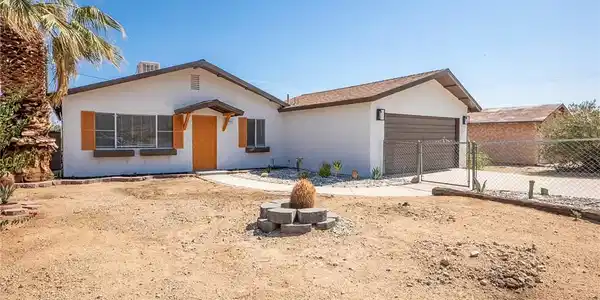 73570 Cedar Drive