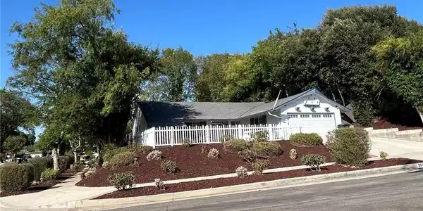 2601 Sherwood Avenue