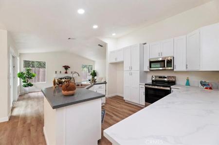12784 Thomas Road