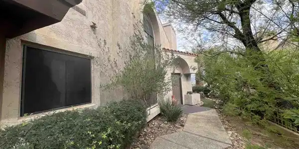 4683 Desert Vista Dr