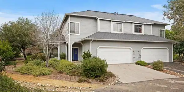 748 Hillside Drive