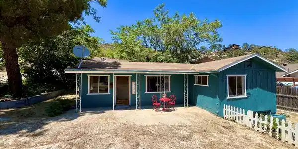 728 Monterey Trail