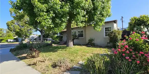 863 Omar Street