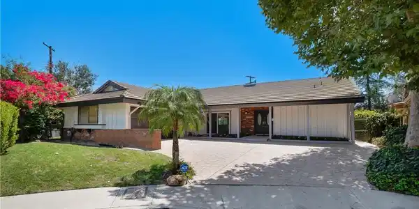 22388 Algunas Road