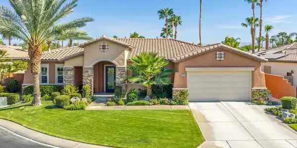 36116 Chagall Court