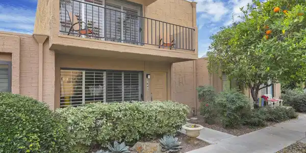 5645 Los Coyotes Drive