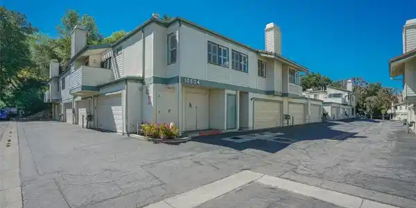 10504 Sunland