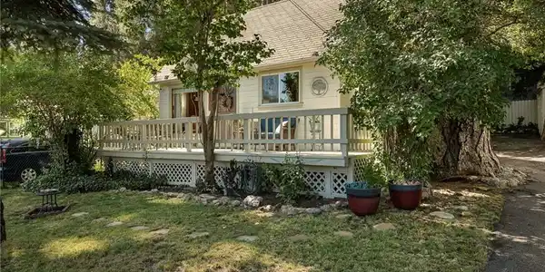 22865 Fir Lane