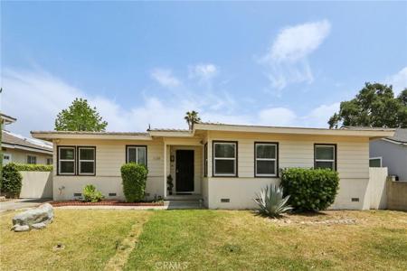 1120 Highland Oaks Drive