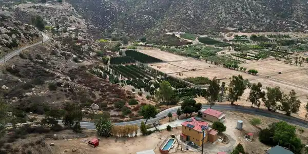 14388 Highland Valley