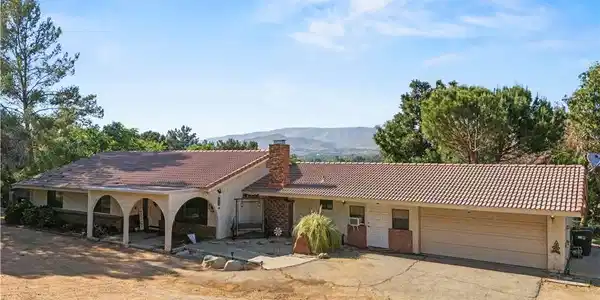 31681 Indian Oak Road