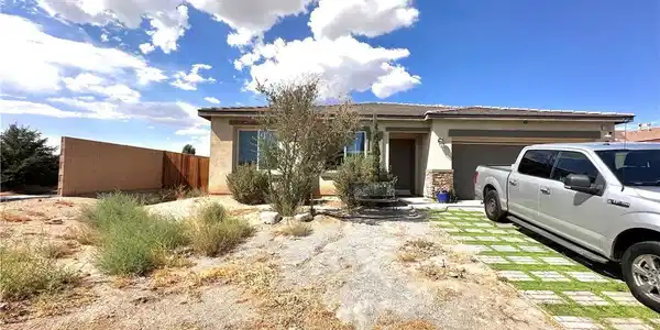 11908 Poppy Rd