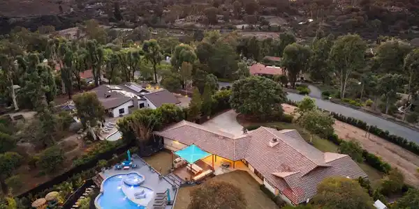 7337 La Soldadera