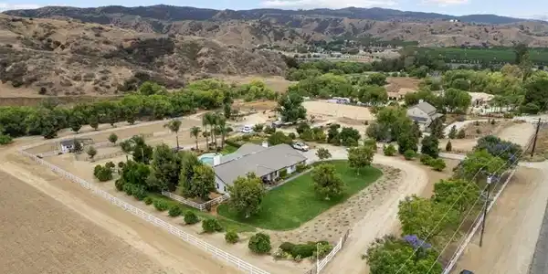 28845 Live Oak Canyon