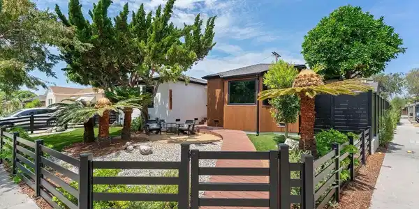 10811 Farragut Drive