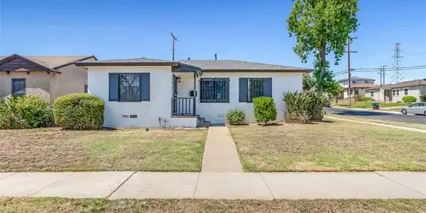501 W Floral Drive