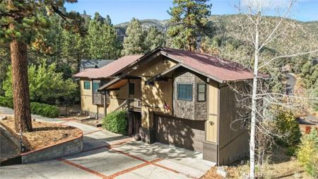 2316 Cedarwood Drive