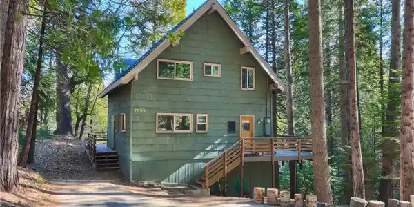 7649 Forest Drive