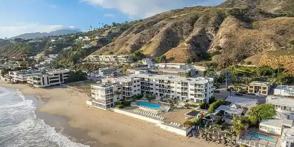 22548 Pacific Coast Highway