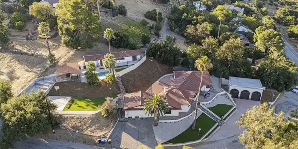 23911 Homezell Drive
