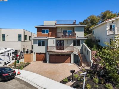 2382 Rainbow Ct